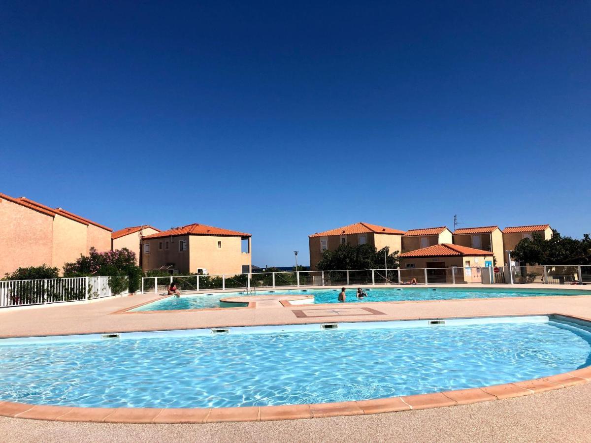 Barcaresa-Villa De Louis Piscine Vue Mer, Lydia Et Plage 乐巴凯尔斯 外观 照片